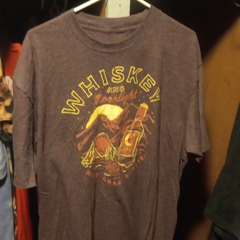 Men's shirt
